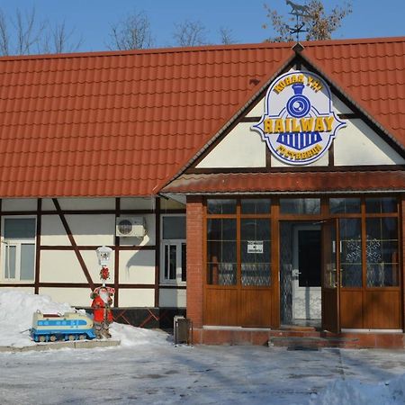 Railway Hotel Almaty Esterno foto